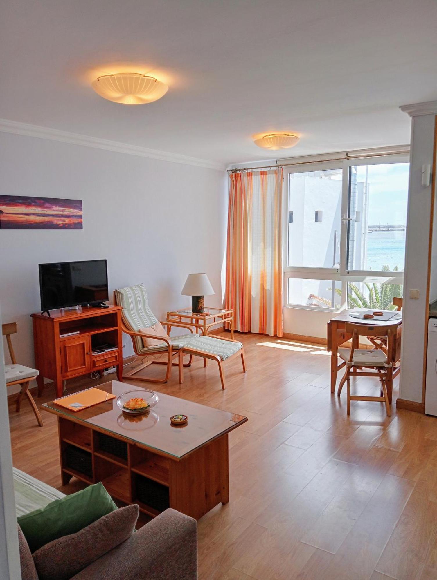 Sounds Of The Sea Apartment Плая Бланка Екстериор снимка